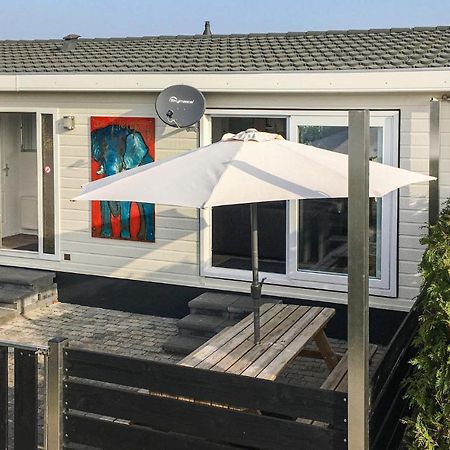 De Flierefluiter Villa Sint Annaland Exteriör bild